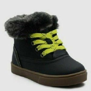 Cat & Jack Kalvin Toddler 6 Fur Boots